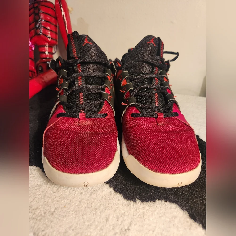 Jordan Zoom Zero Gravity Men’s Basketball Sneakers 🏀 - Picture 6 of 8